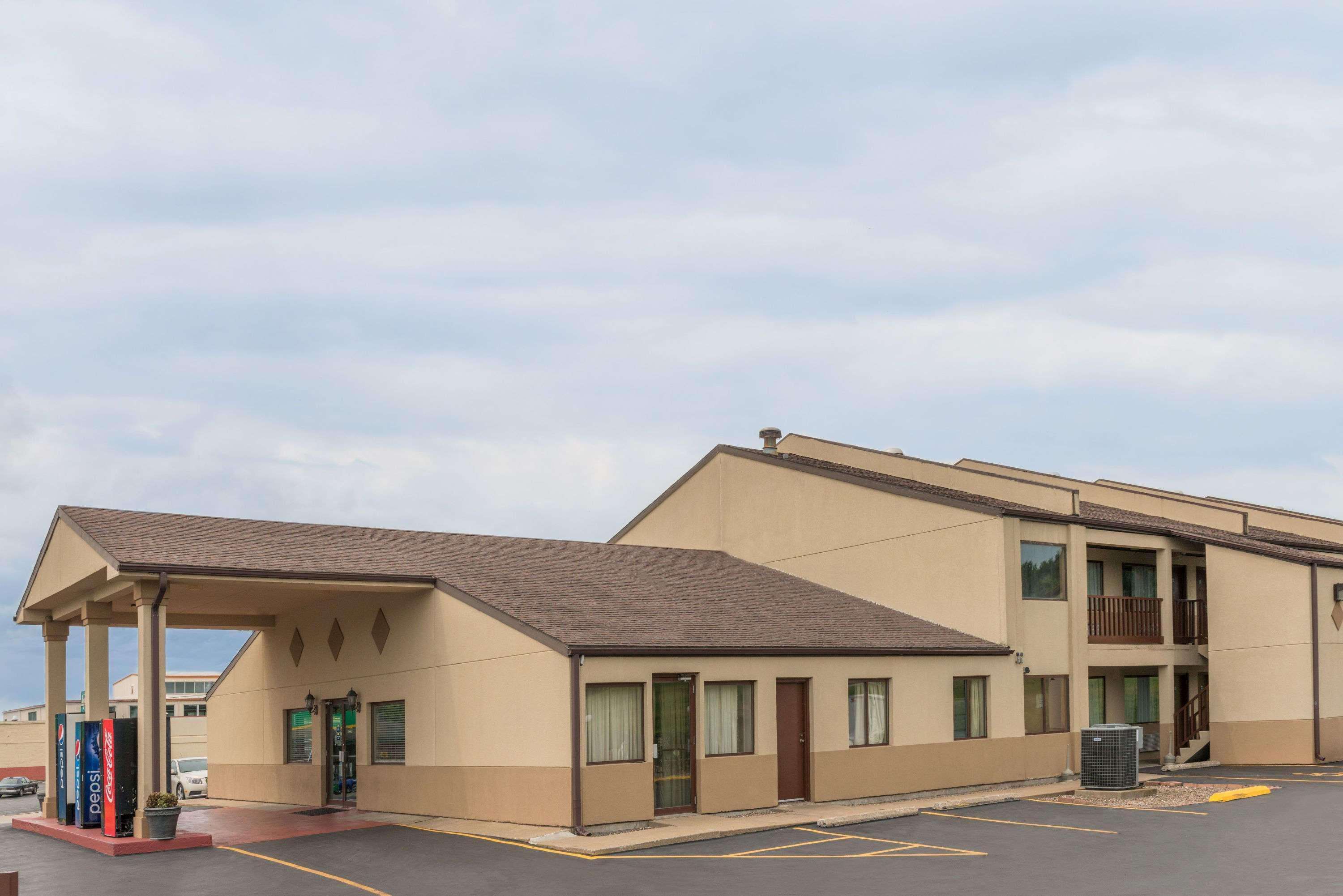 Days Inn By Wyndham Hannibal Luaran gambar
